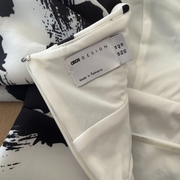 ASOS off shoulder sweet heart bardot V wire pencil midi dress in brush stroke - Picture 4 of 8